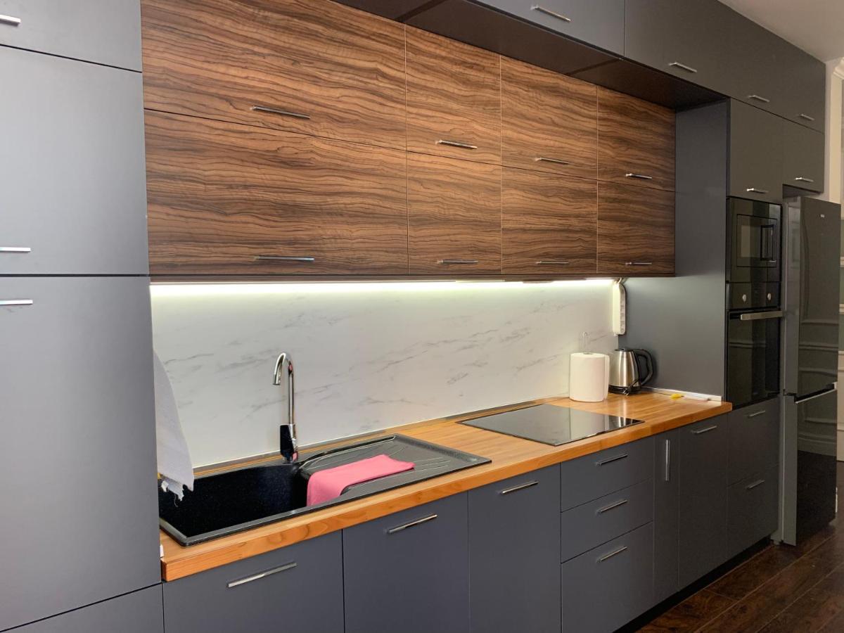 Royal Apartament Драч Екстериор снимка