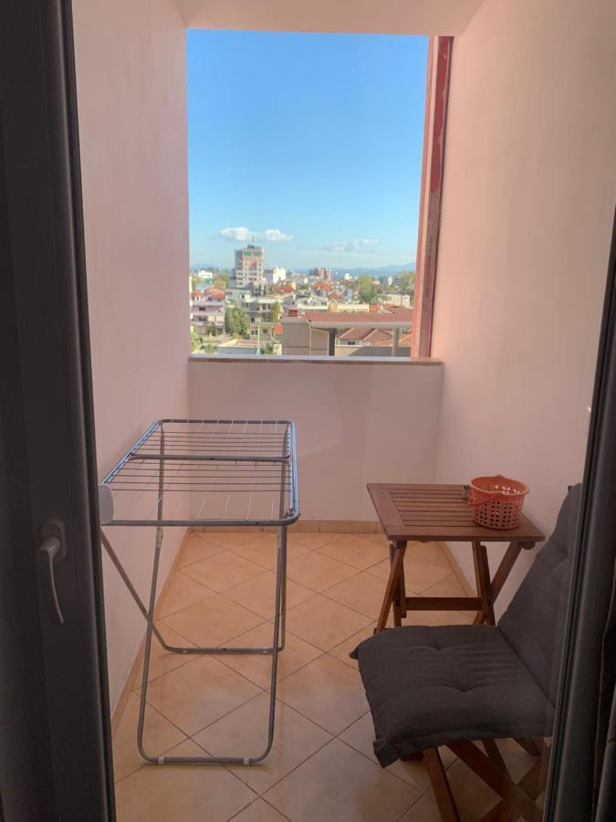 Royal Apartament Драч Екстериор снимка